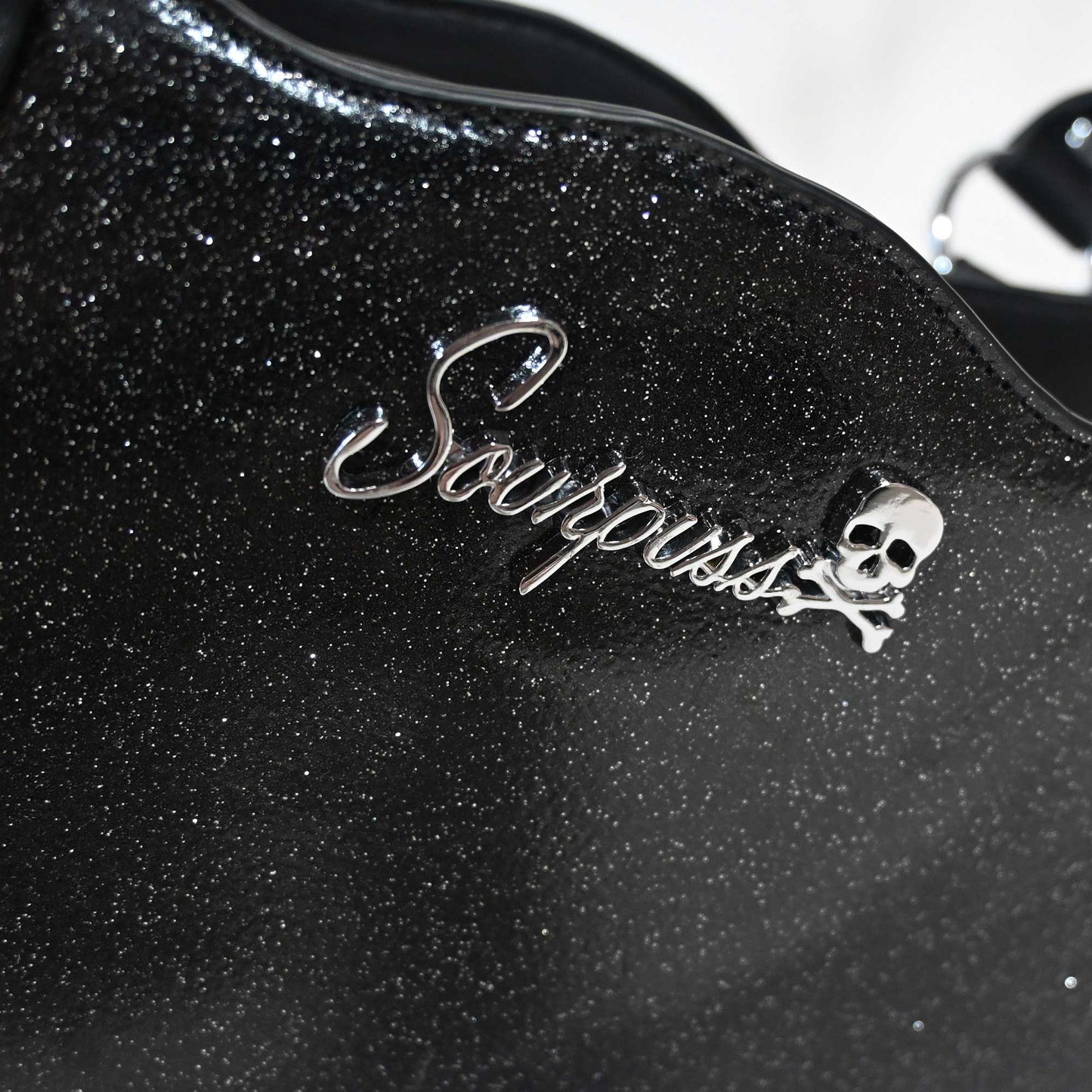 SOURPUSS SCAREDY CAT PURSE BLACK/PINK: Default
