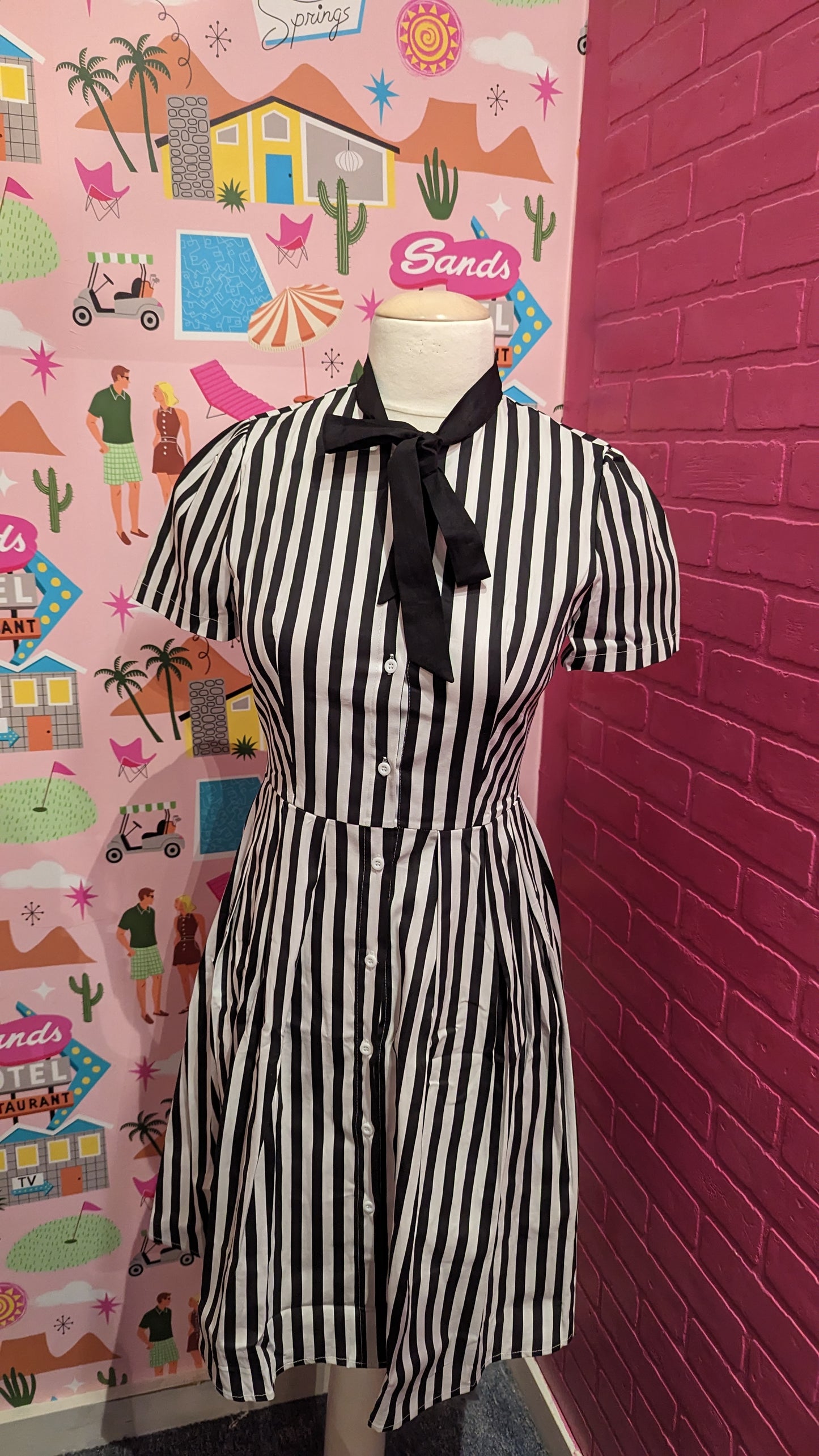 Retro Black and White Striped Print Dress