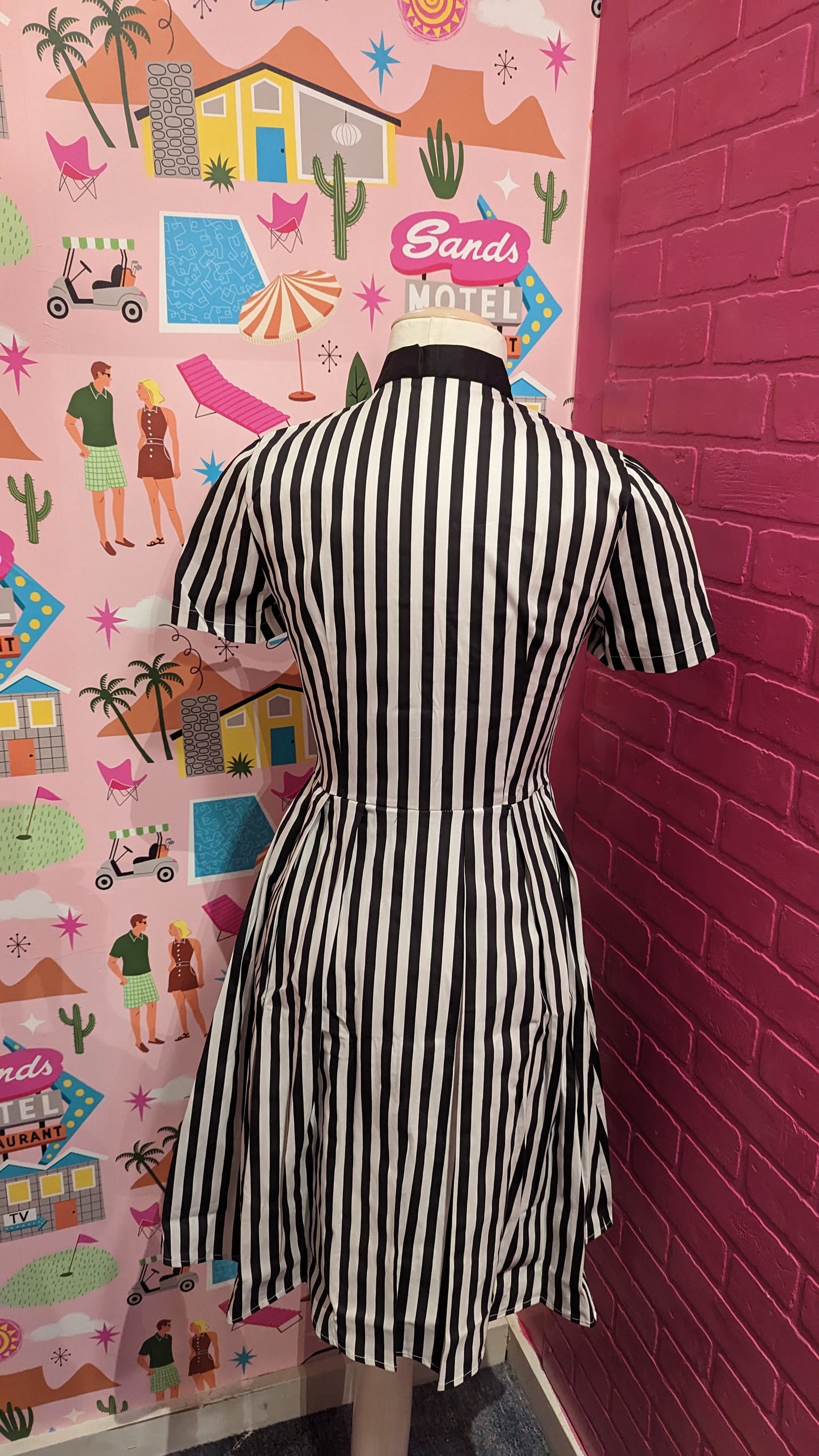 Retro Black and White Striped Print Dress