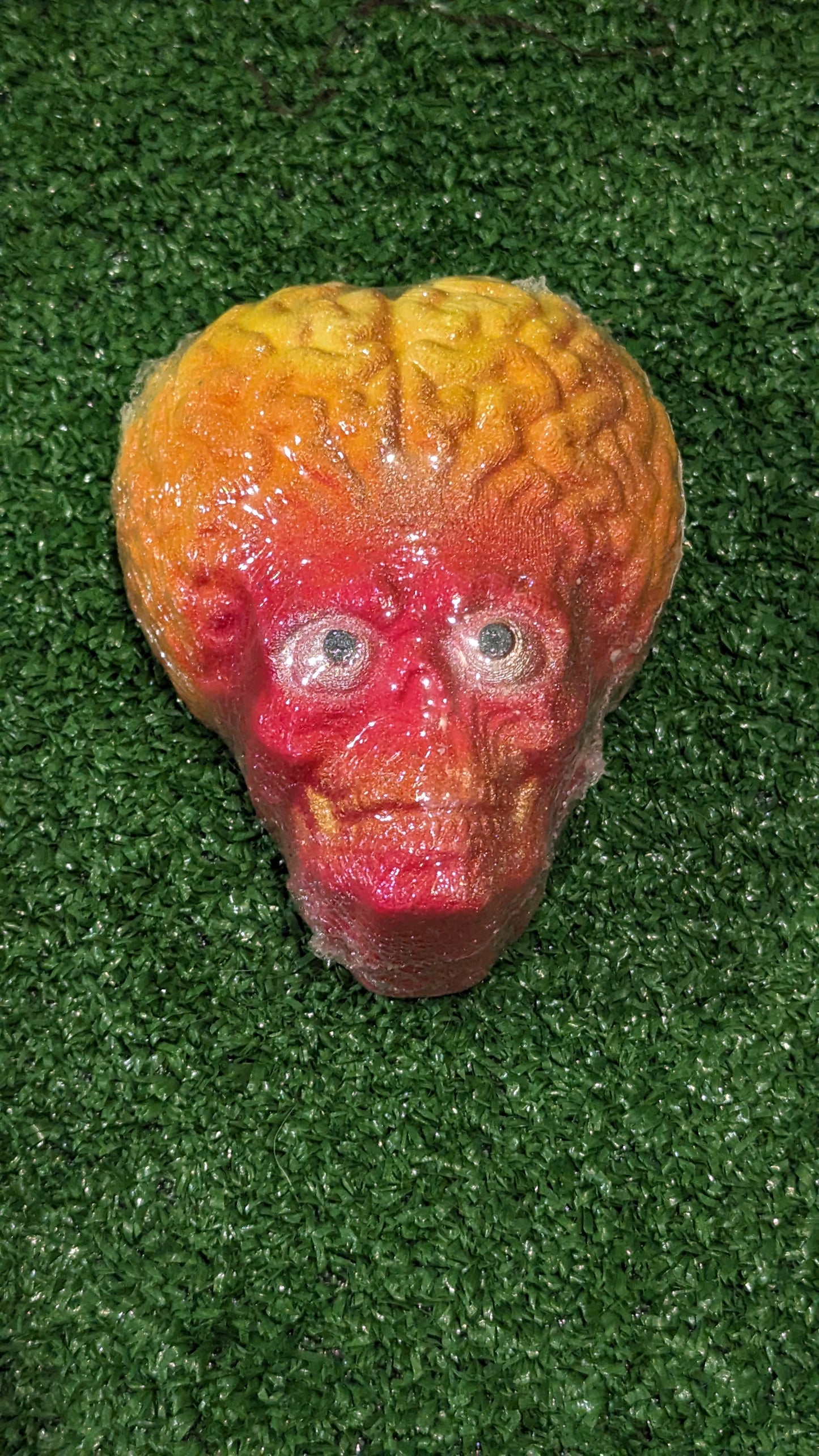 Mars Attacks Alien 👽 inspired bath bomb