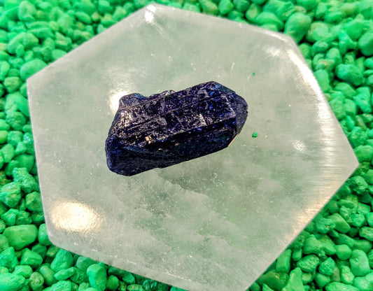 Deep Purple "Kryptonite" Rainbow Quartz - supermanstuff.com