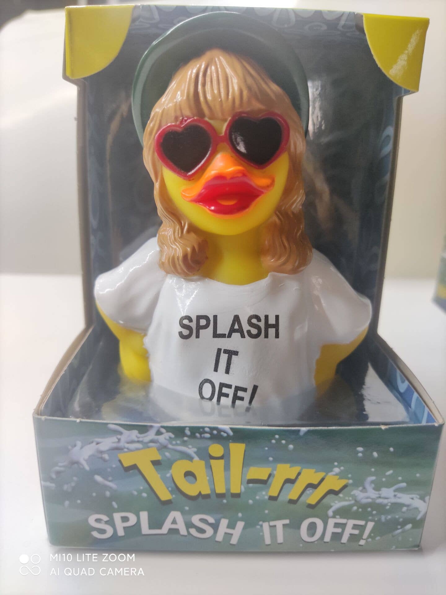 Tail-rrr - Splash It Off ! Taylor Swift Parody Rubber Duck