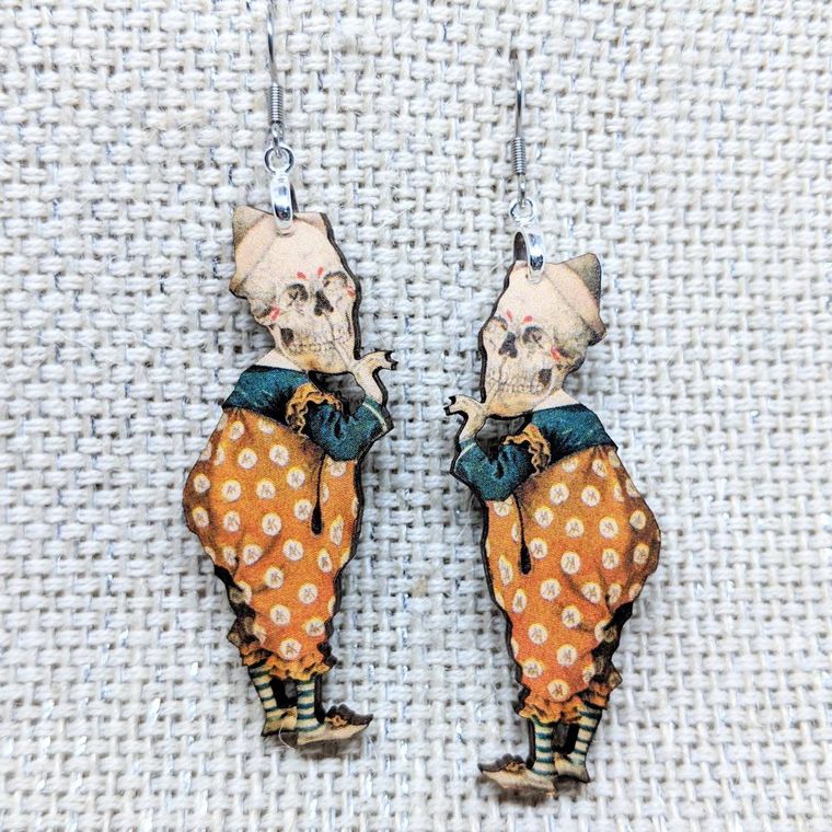 Creepy Skeleton Earrings / Vintage Halloween / Skeleton Jewelry / Hypoallergenic / Antikamnia Earrings / Creepy Accessory / Creepy Earrings - supermanstuff.com